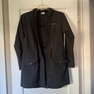 EUC Columbia, lightweight jacket, dark, gray size small